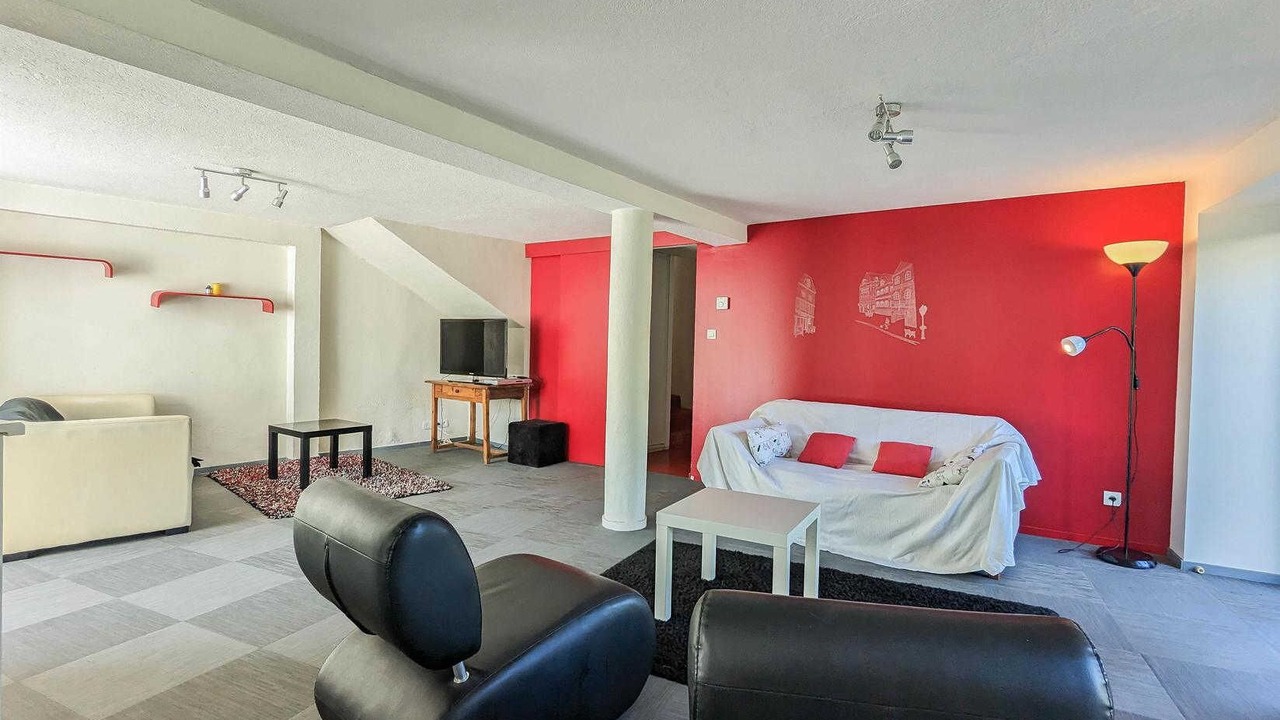 Photo of Livingroom in Labarthe-Riviere