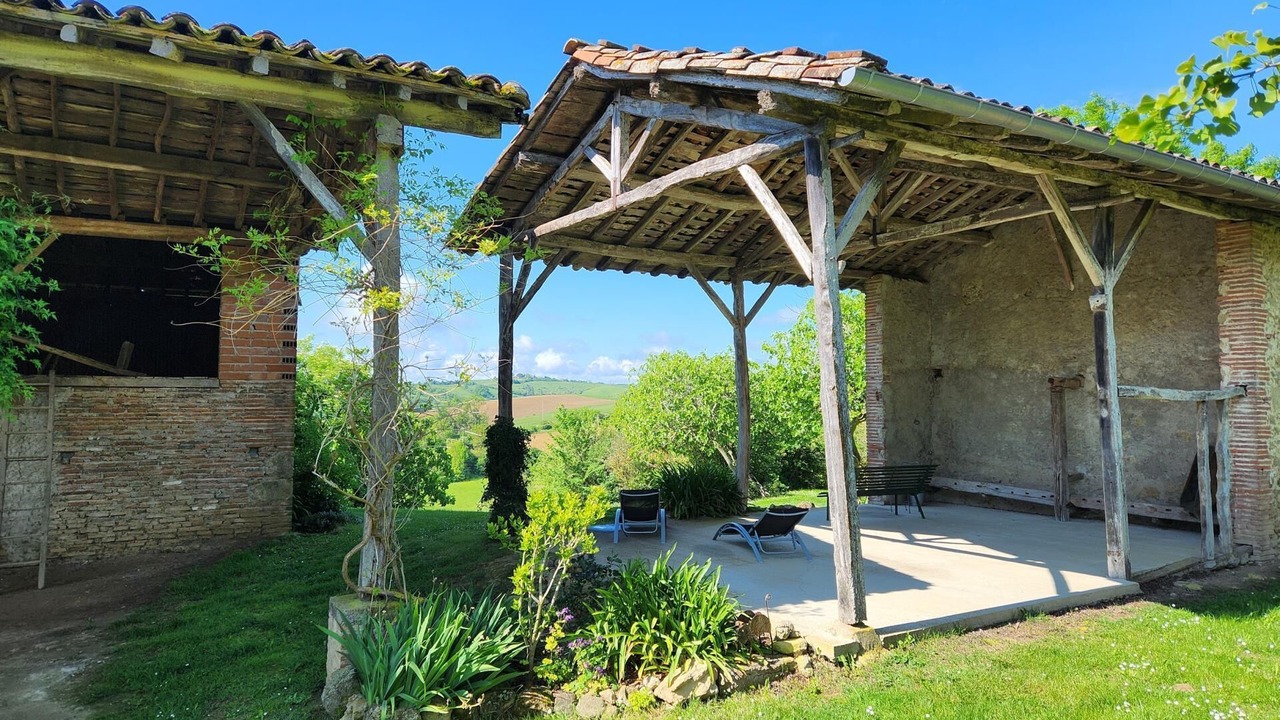 Photo of Patio Balcony in Canens