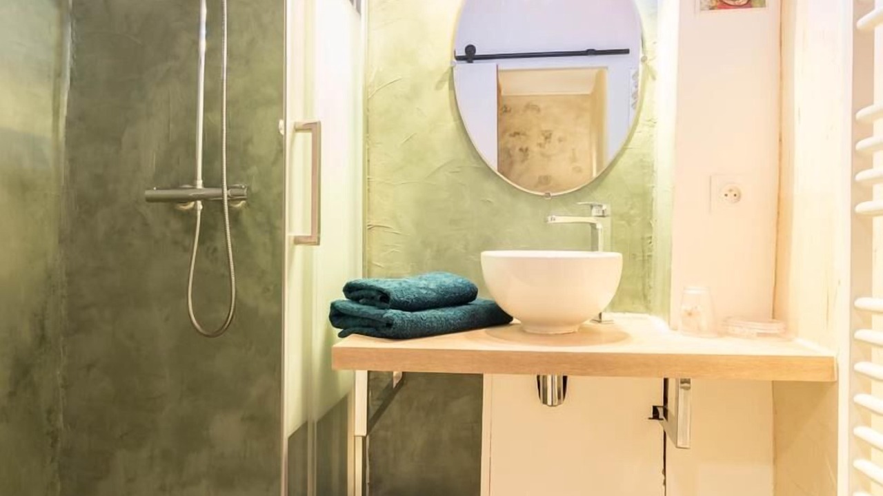 Photo of Bathroom in Canens