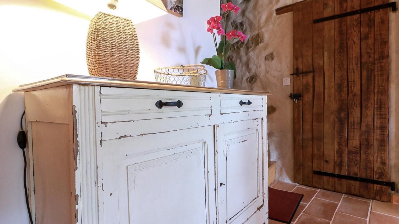 Photo of Others in Canens