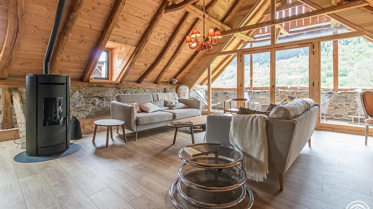 Photo of Livingroom in Cazeaux-de-Larboust
