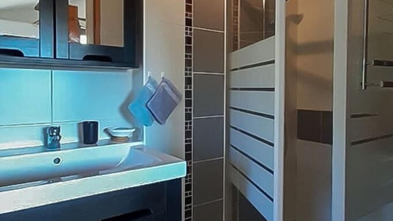 Photo of Bathroom in Cazeres