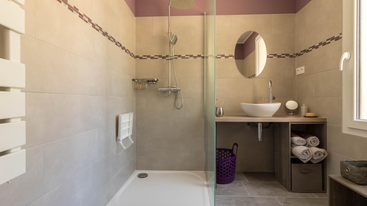 Photo of Bathroom in Saint-Leon