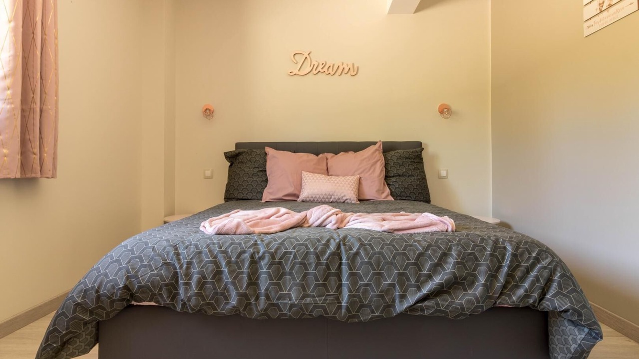 Photo of Bedroom in Saint-Leon