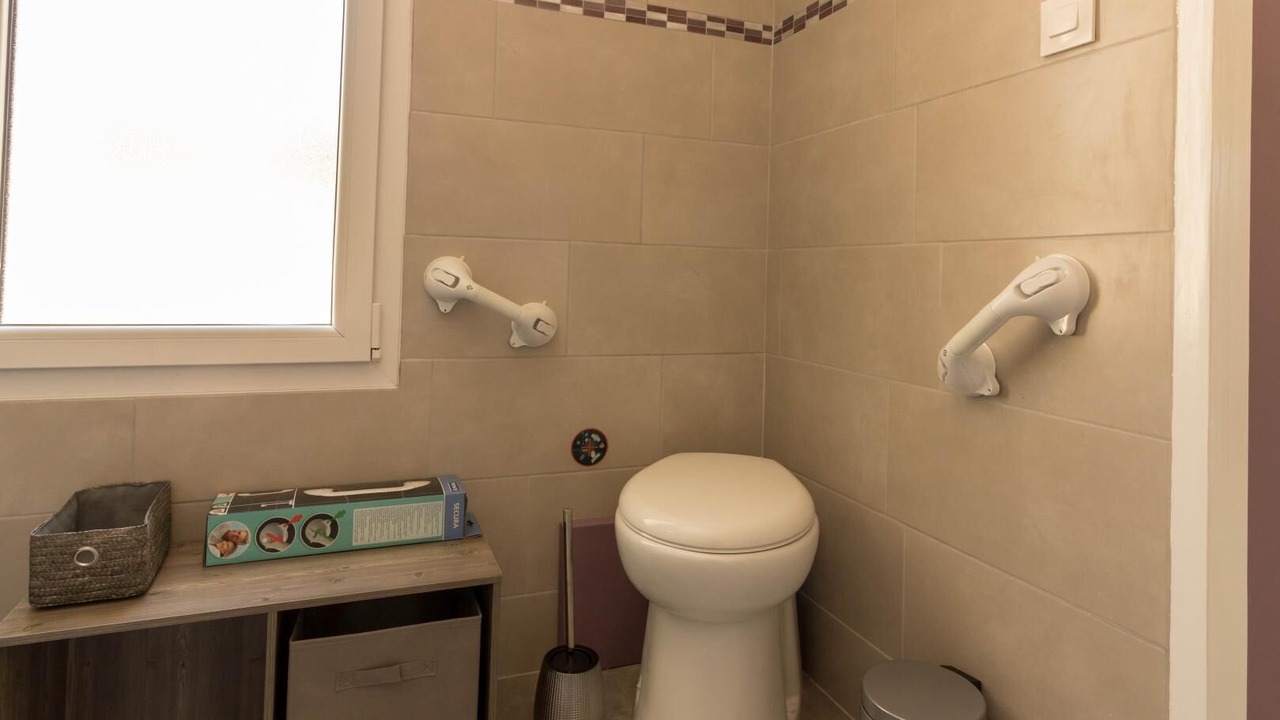 Photo of Bathroom in Saint-Leon