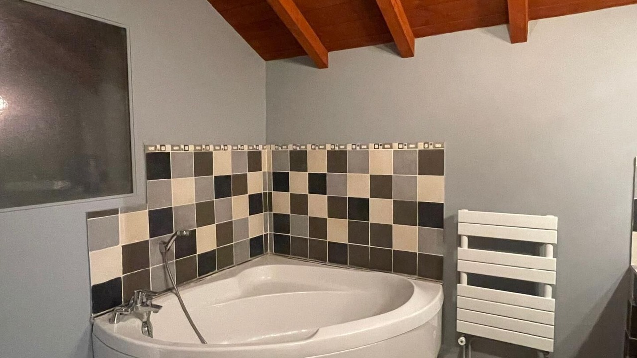 Photo of Bathroom in Jurvielle