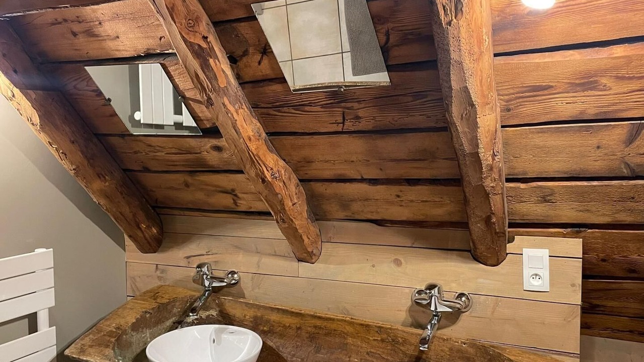 Photo of Bathroom in Jurvielle