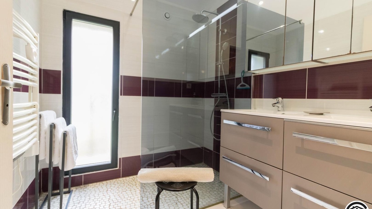 Photo of Bathroom in Maurens