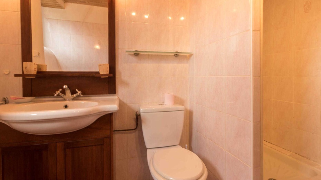 Photo of Bathroom in Garin