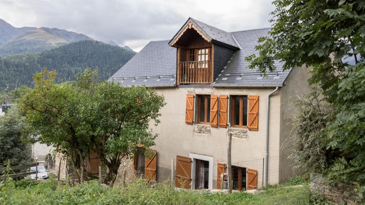Photo of Outdoor in Garin