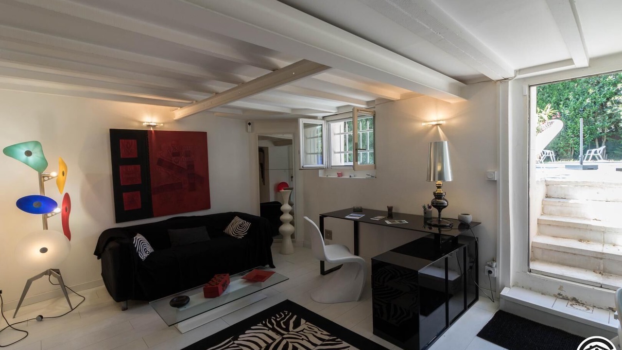 Photo of Livingroom in Cote Pavee