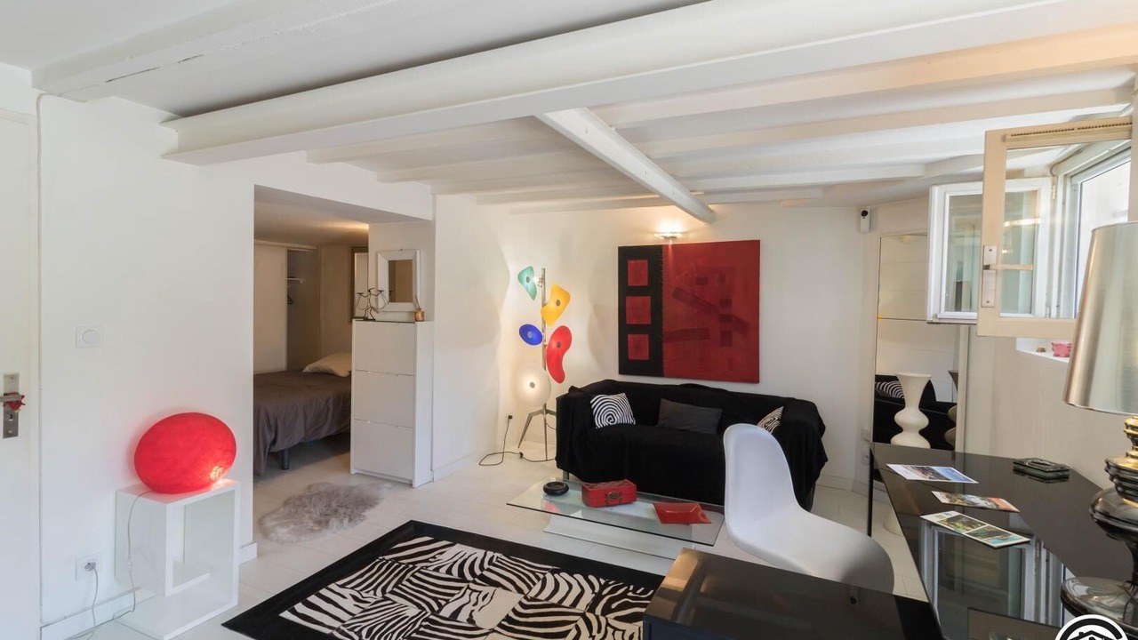 Photo of Bedroom in Cote Pavee