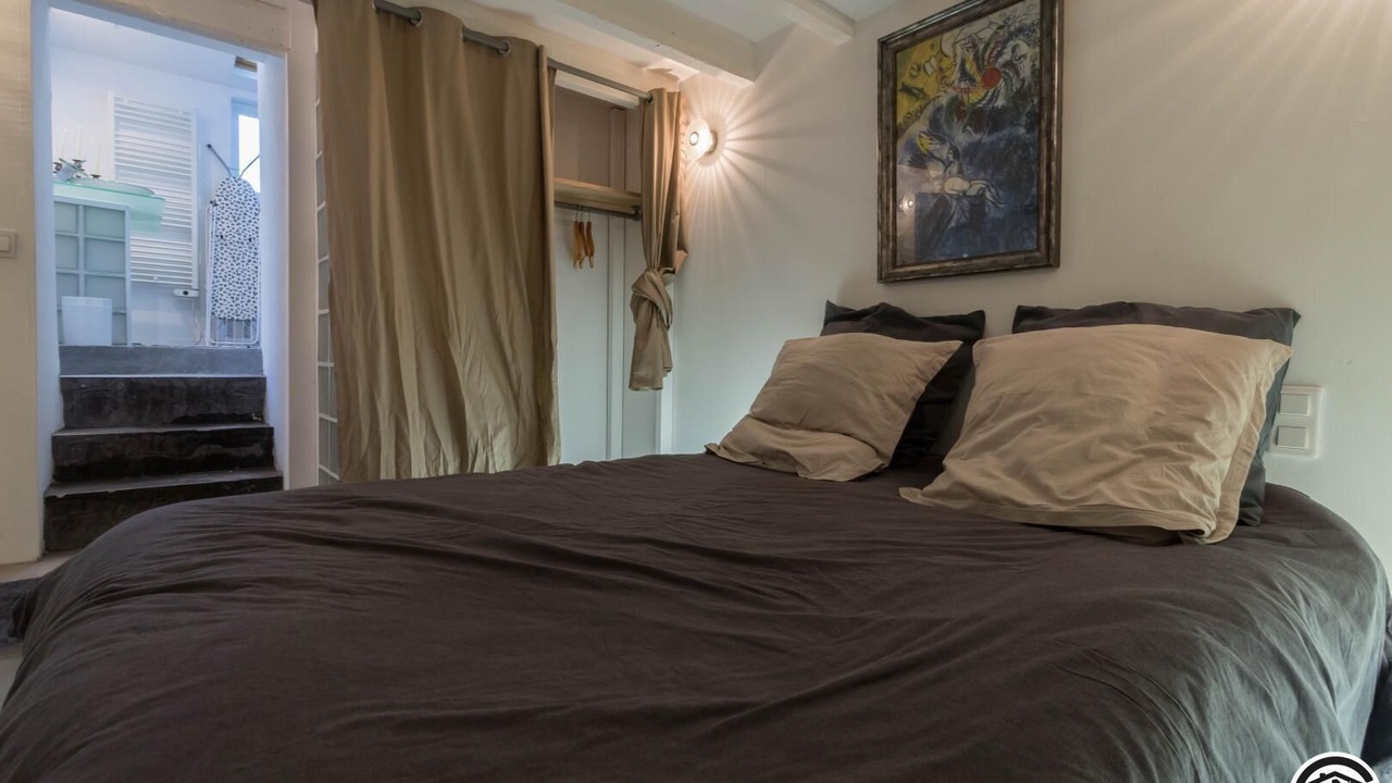 Photo of Bedroom in Cote Pavee