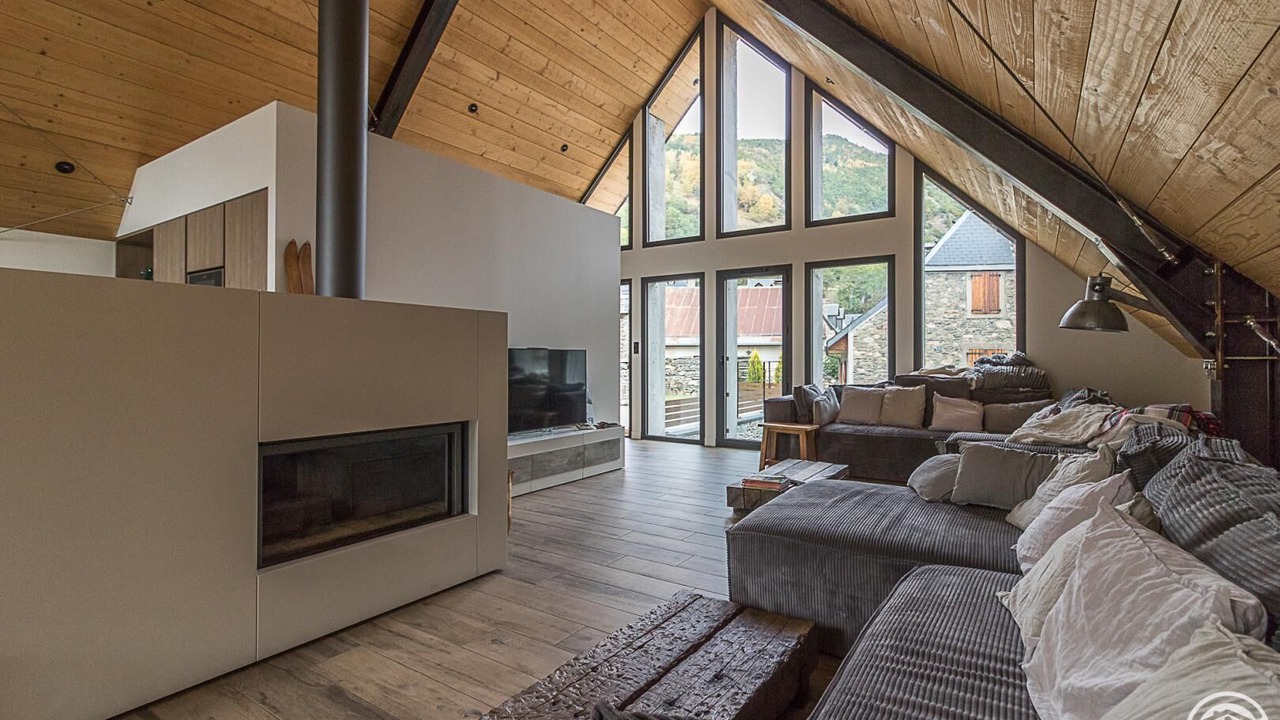 Photo of Livingroom in Mayregne