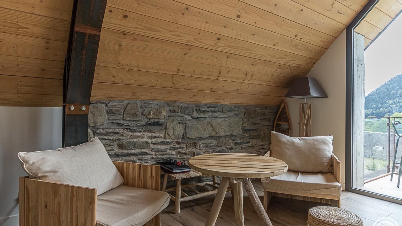 Photo of Livingroom in Mayregne