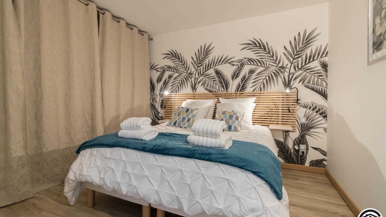 Photo of Bedroom in Revel