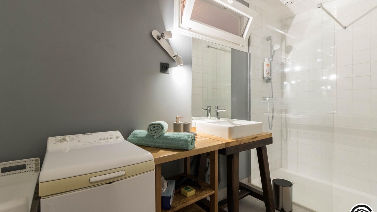 Photo of Bathroom in Poucharramet