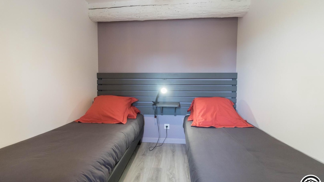 Photo of Bedroom in Roumens