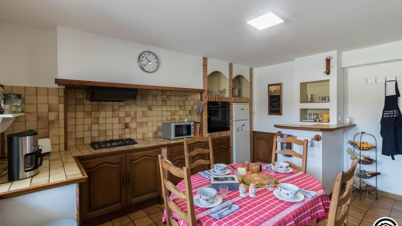 Photo of Kitchen in Roumens