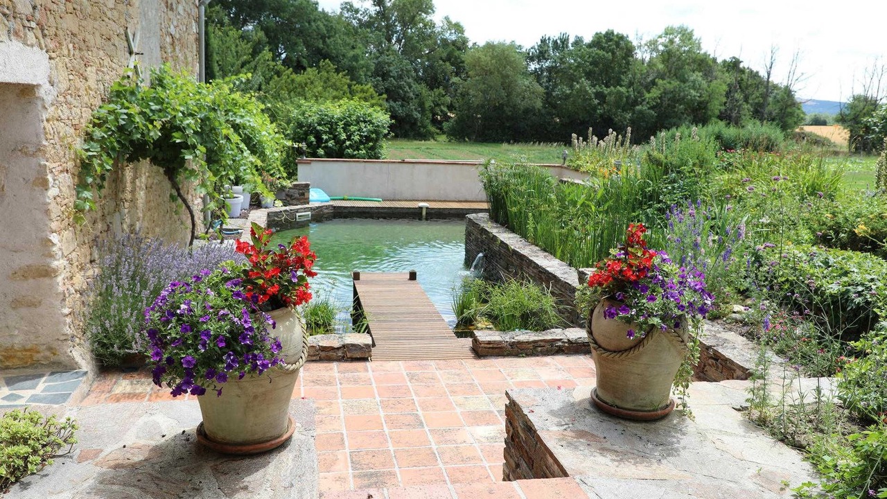 Photo of Outdoor in Roumens