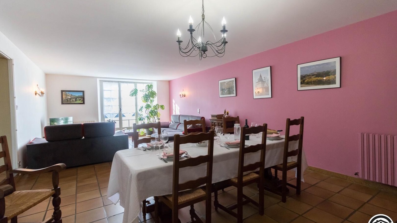 Photo of Others in Roumens