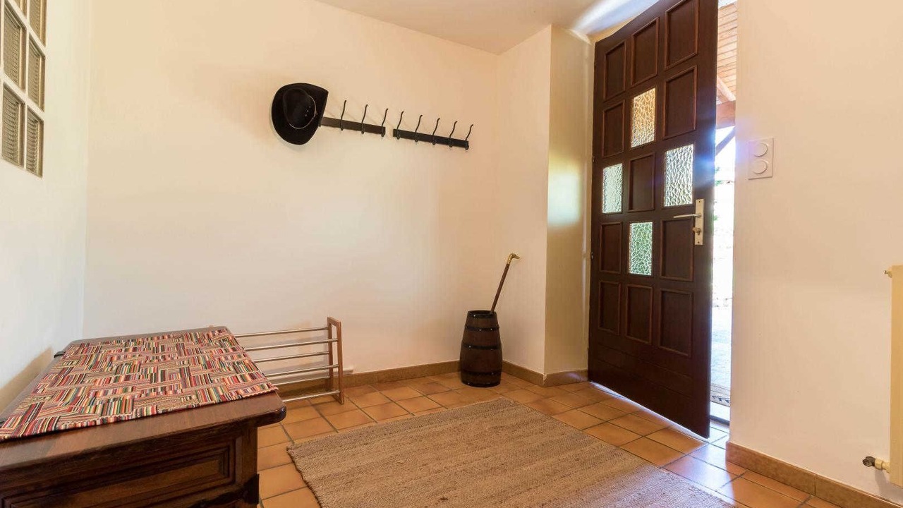 Photo of Others in Roumens