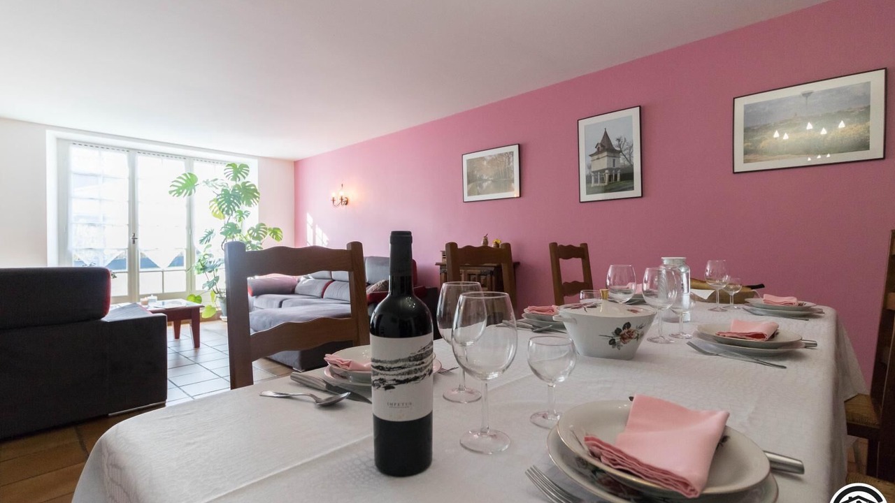 Photo of Others in Roumens