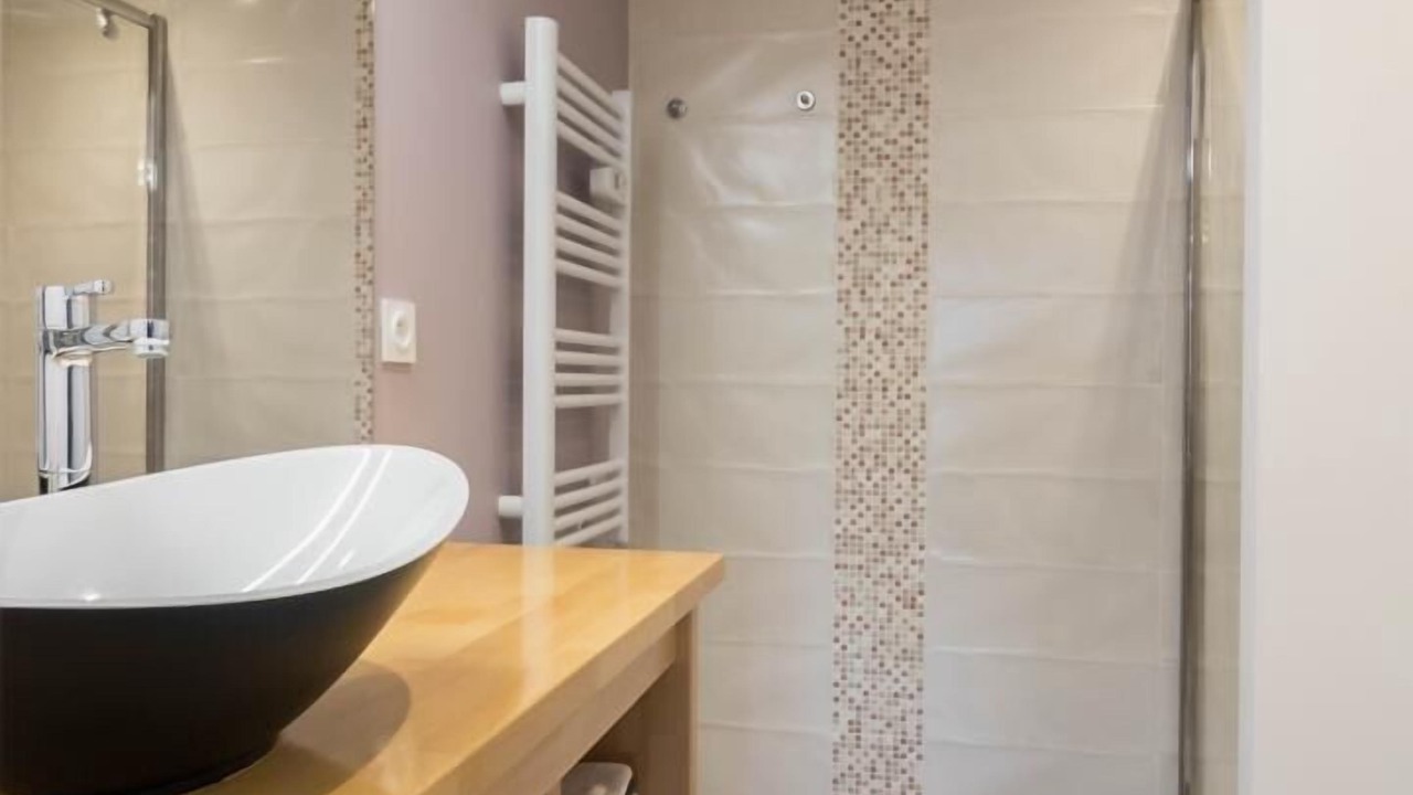 Photo of Bathroom in Roumens