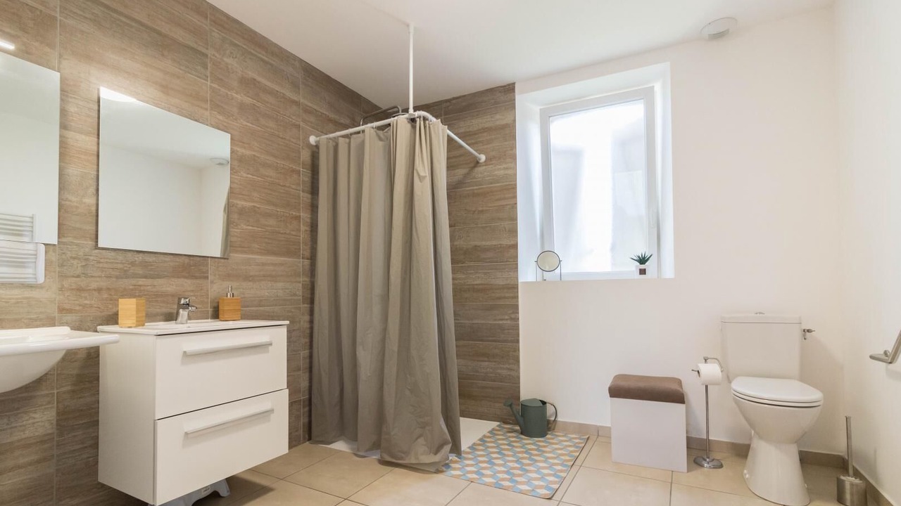 Photo of Bathroom in Caignac