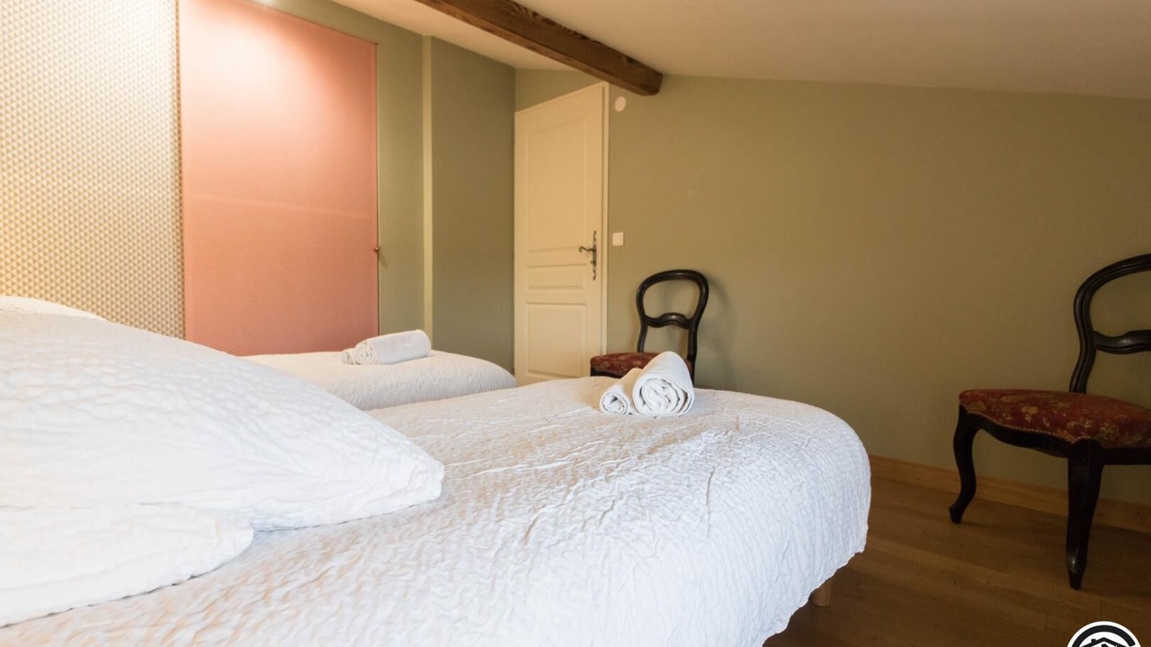 Photo of Bedroom in Saint-Jory