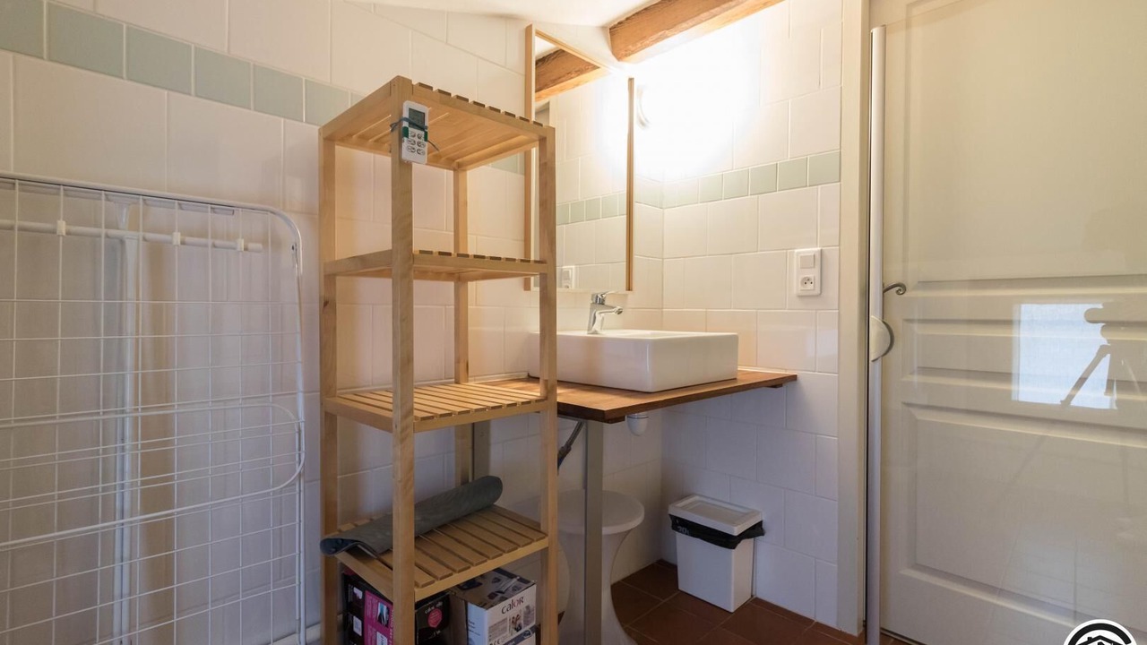 Photo of Bathroom in Saint-Jory
