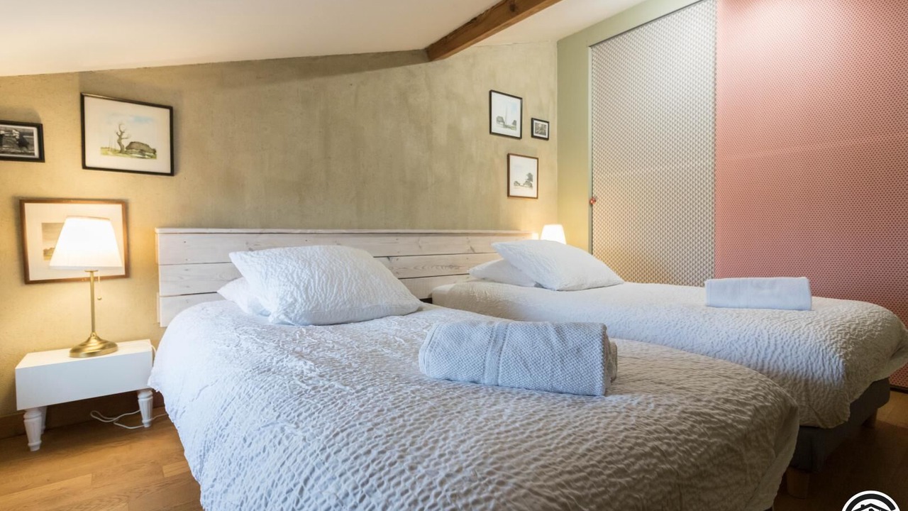 Photo of Bedroom in Saint-Jory