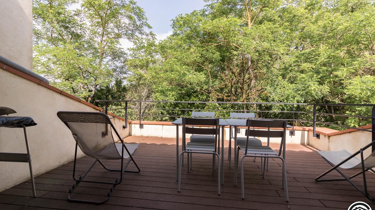 Photo of Outdoor in Cessales