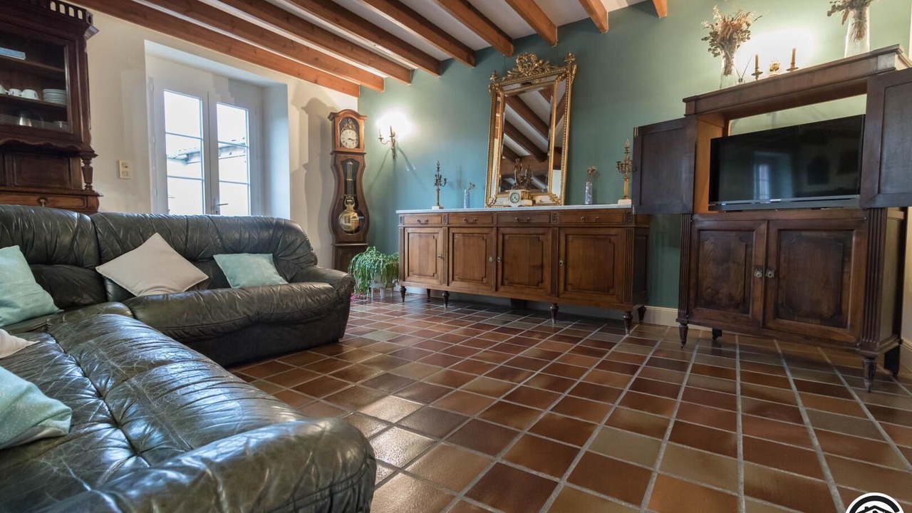 Photo of Livingroom in Beaumont-sur-Leze