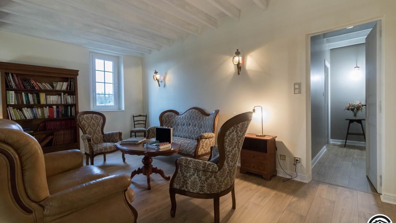 Photo of Livingroom in Beaumont-sur-Leze