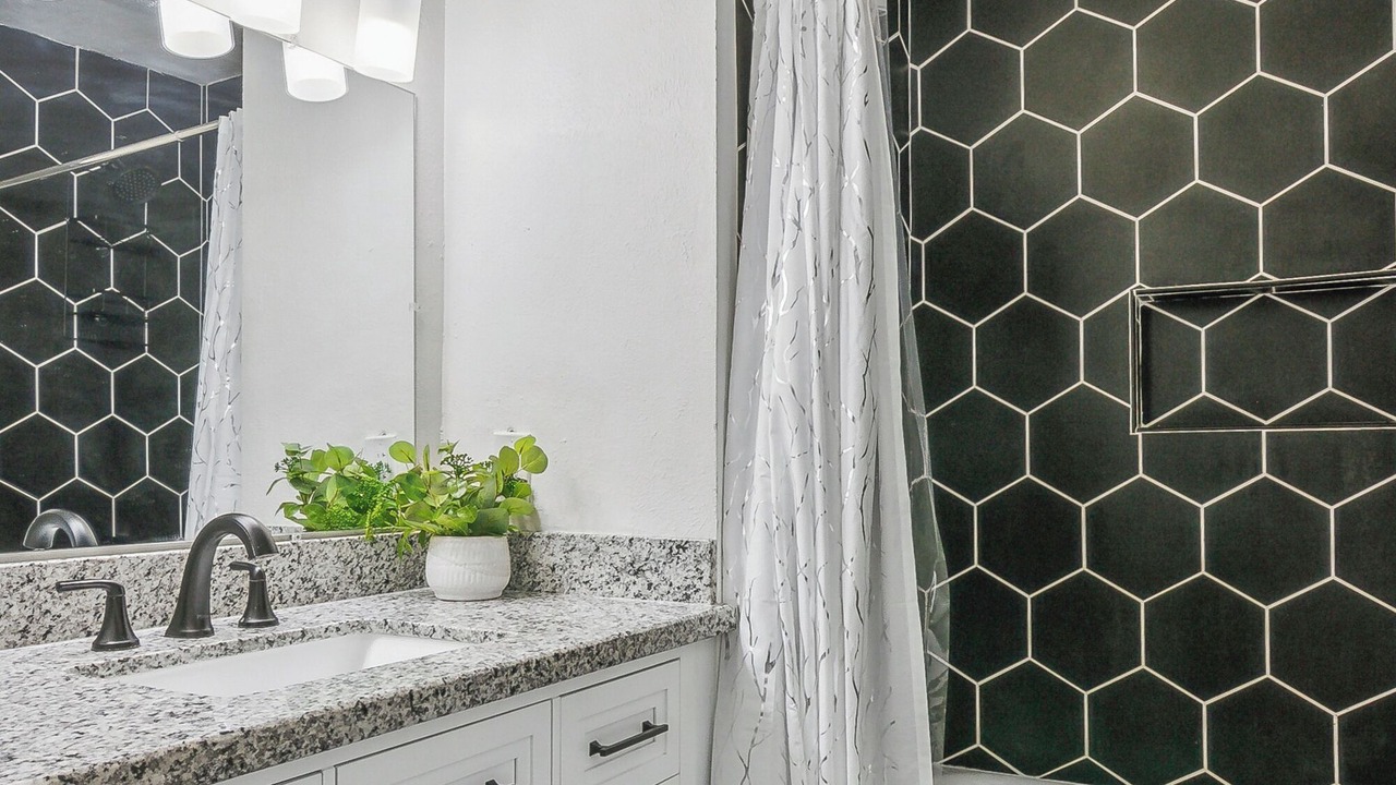 Photo of Bathroom in Beaumont
