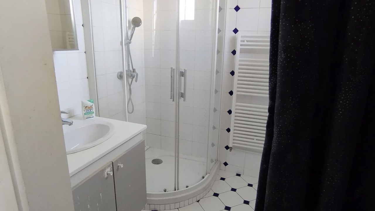 Photo of Bathroom in Carrieres-sous-Poissy