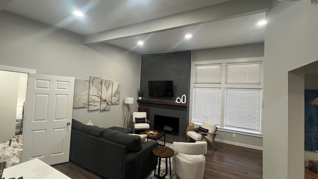 Photo of Livingroom in Bryan