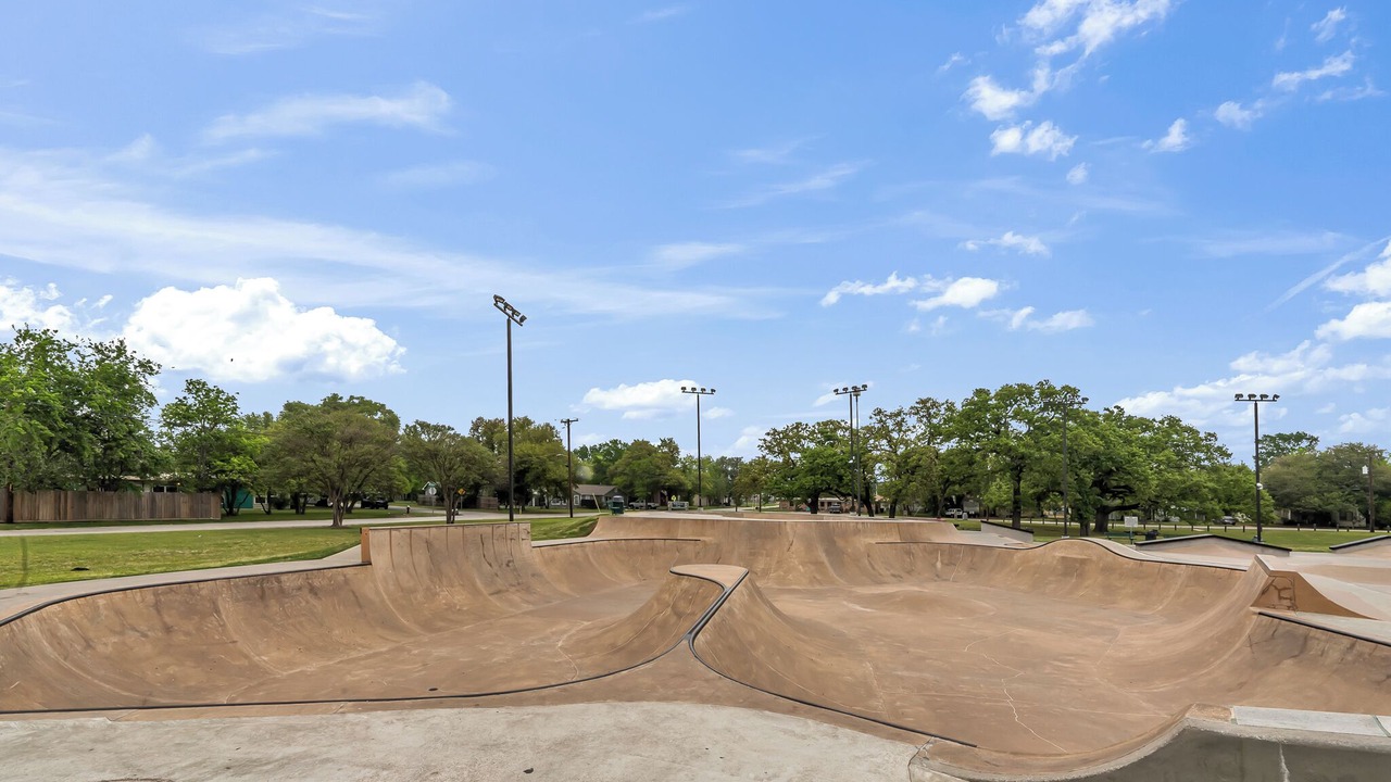 Photo of Others in Bryan