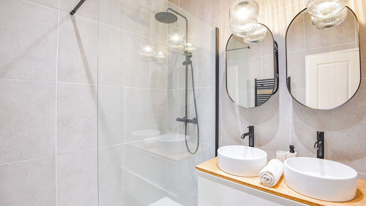 Photo of Bathroom in 6th Arrondissement