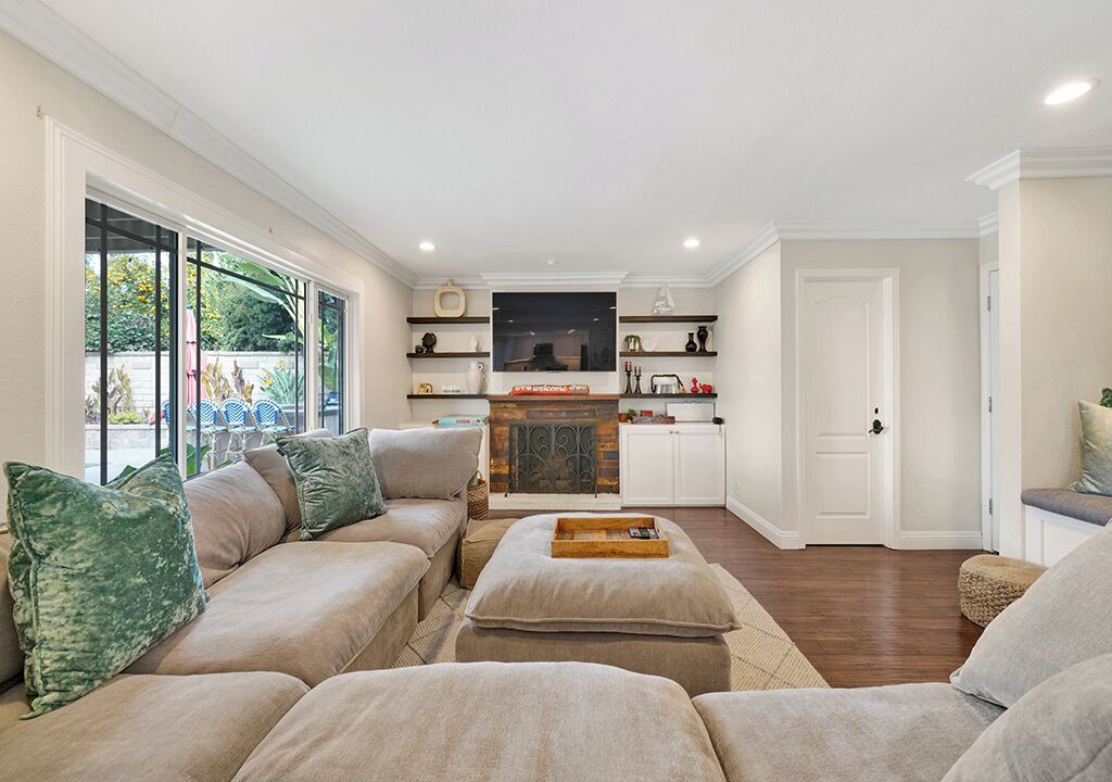 Photo of Livingroom in Mission Viejo