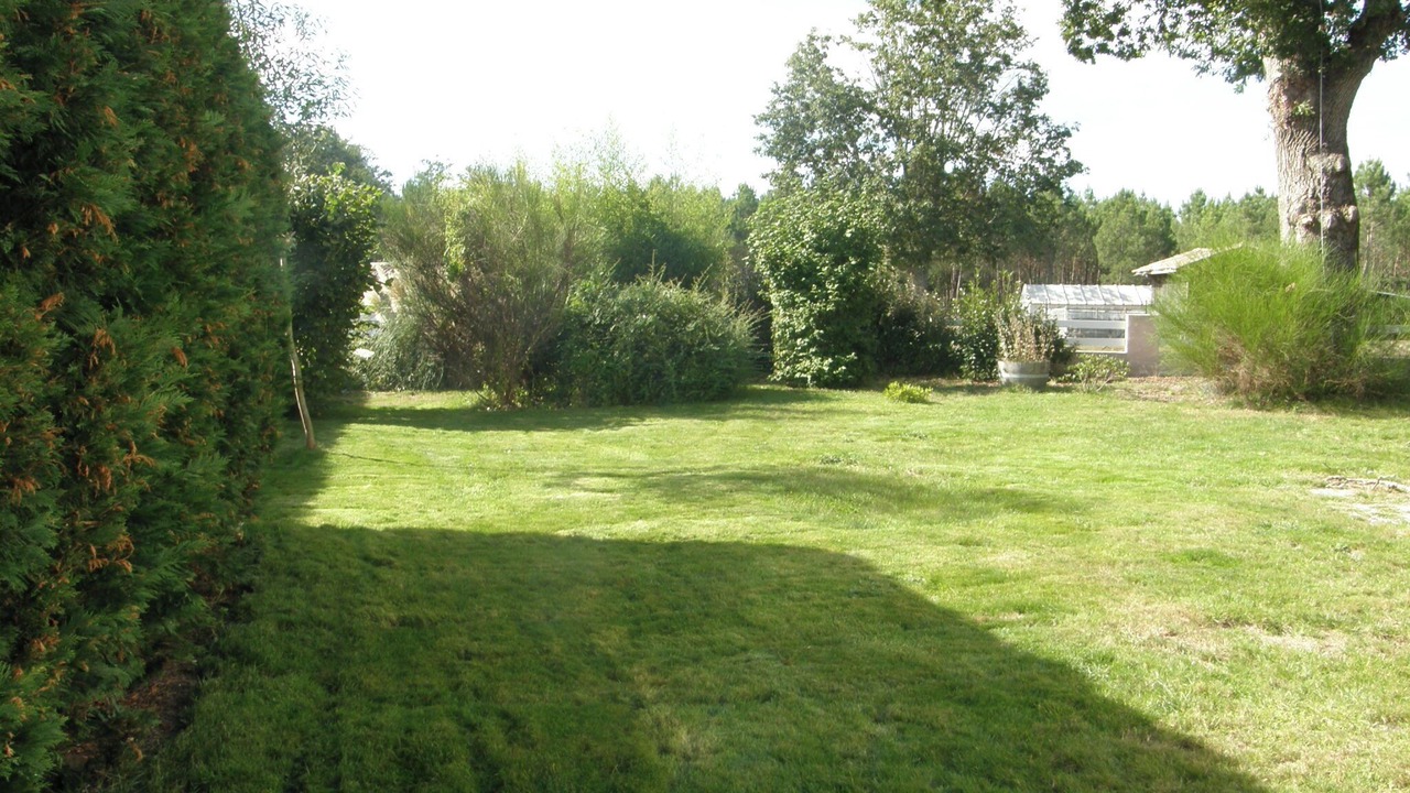 Photo of Outdoor in Saint-Magne