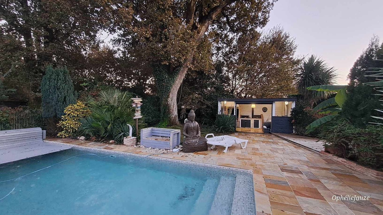Photo of Outdoor in Saint-Magne