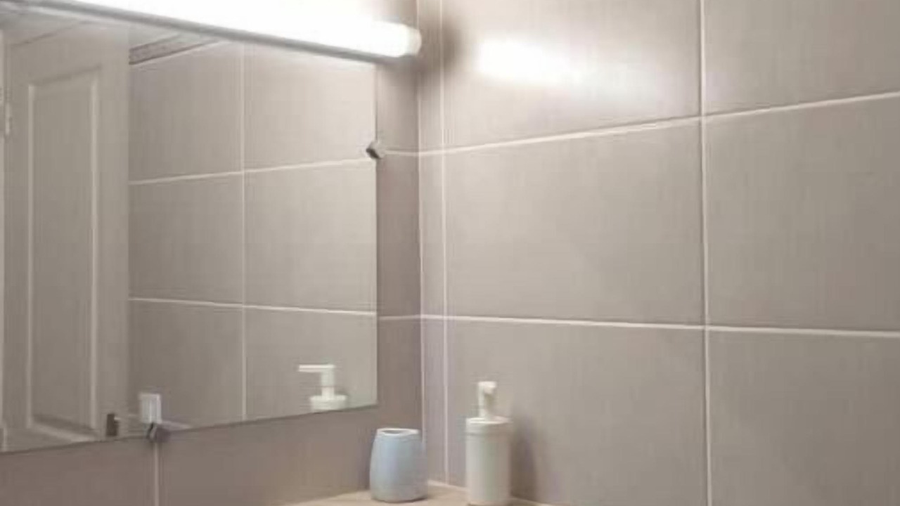 Photo of Bathroom in La Cote-Saint-Andre