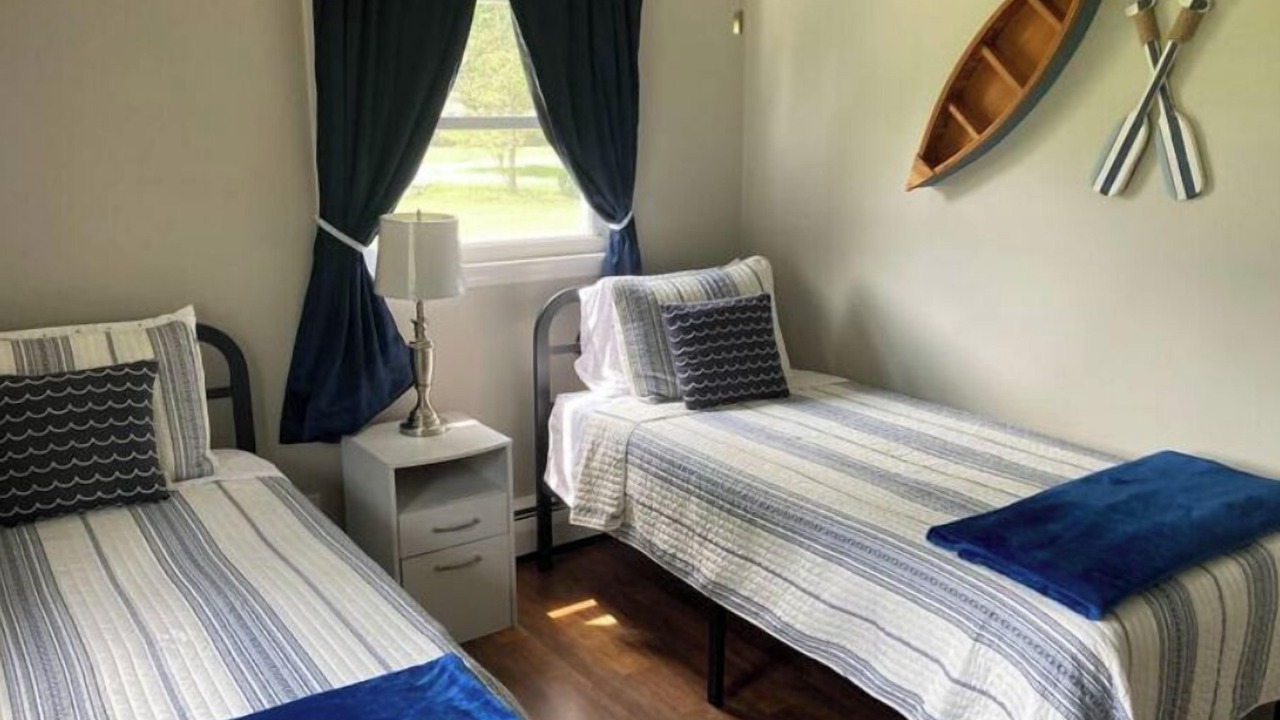 Photo of Bedroom in Effingham