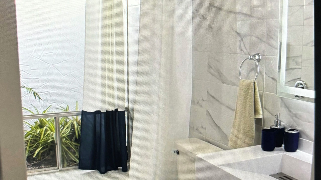 Photo of Bathroom in Clermont
