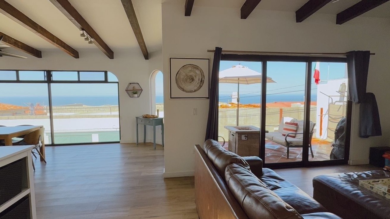 Photo of Livingroom in San Antonio del Mar