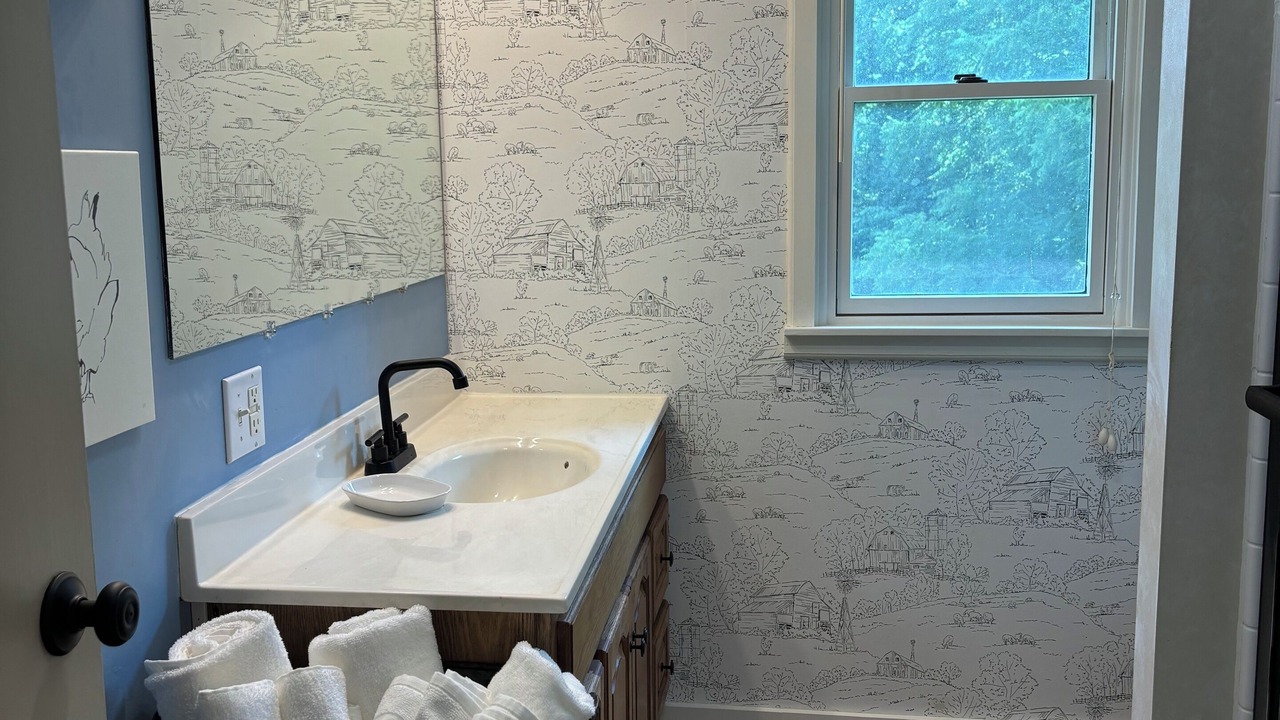 Photo of Bathroom in Ava
