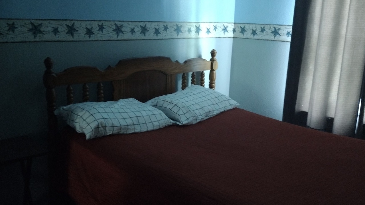 Photo of Bedroom in Hill County