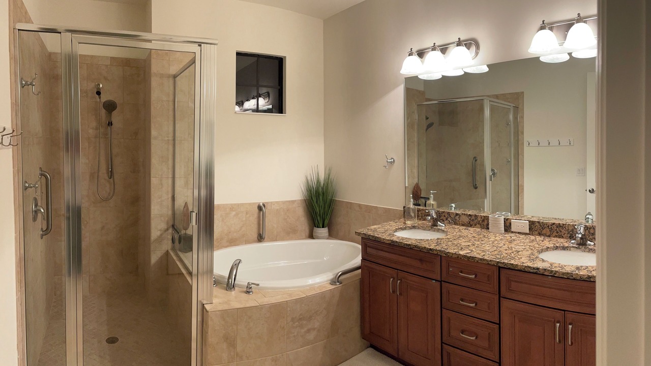 Photo of Bathroom in Biggar